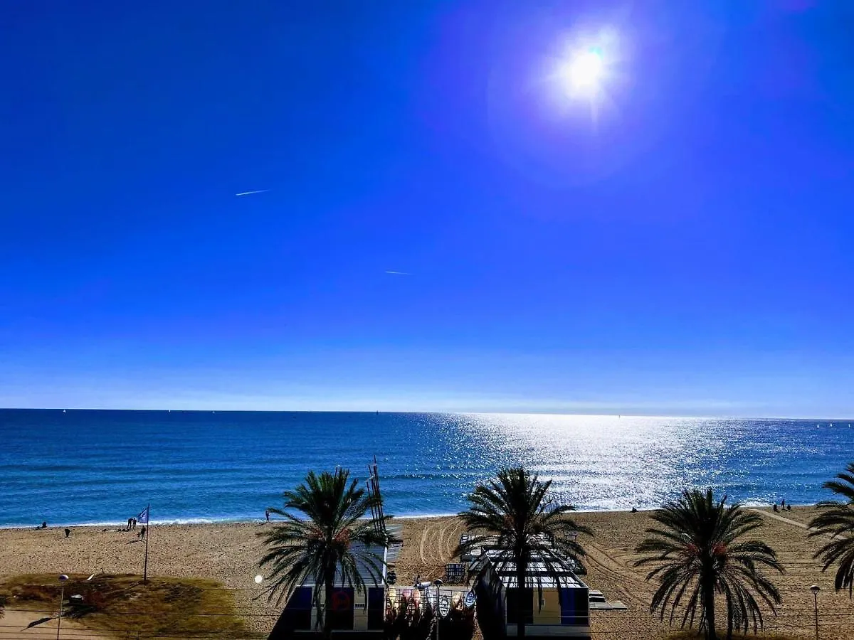 Vilador Beach Hotel El El Masnou